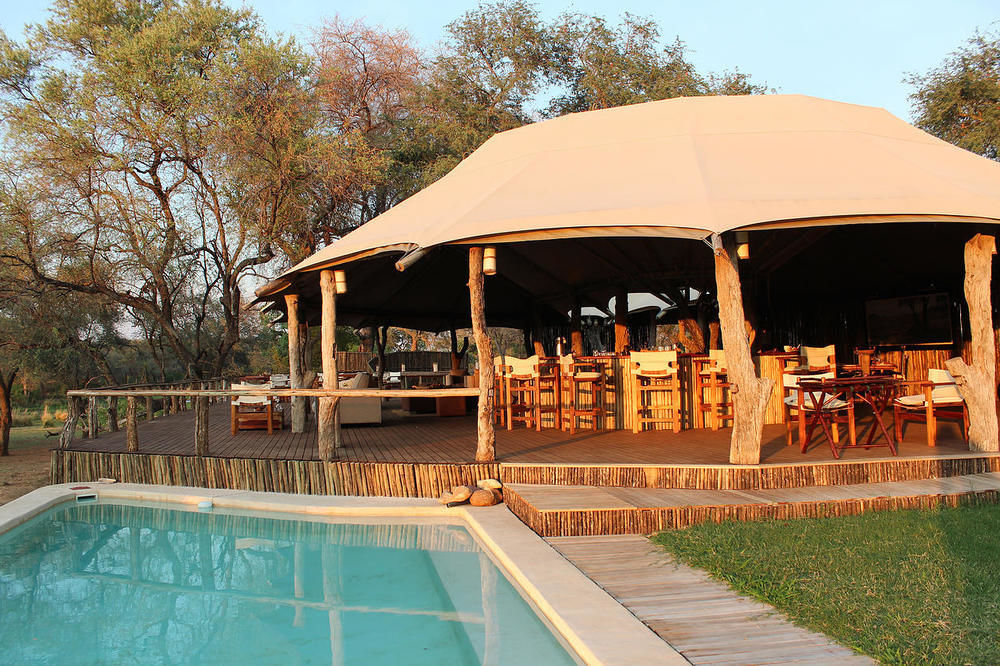 Anabezi Camp Hotel Jeki ภายนอก รูปภาพ
